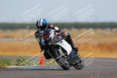 media/May-22-2023-Fastrack Riders (Mon) [[ae7626d9d8]]/Level 1/945am (Sweeper)/